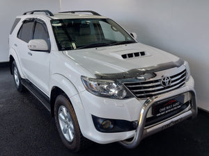 FORTUNER 3.0D-4D R/B - H496