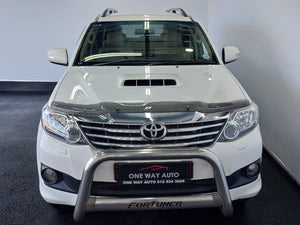 FORTUNER 3.0D-4D R/B - H496