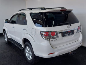 FORTUNER 3.0D-4D R/B - H496