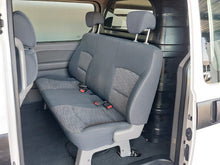 Load image into Gallery viewer, H-1 2.5 CRDI MULTICAB A/T 6 SEAT - H777
